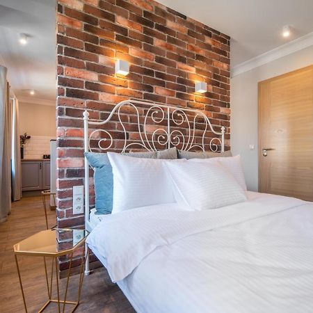 Prószków Apartamenty Rynek 27 מראה חיצוני תמונה